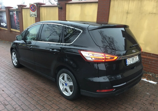 Ford S-Max cena 85900 przebieg: 57000, rok produkcji 2018 z Słupsk małe 379